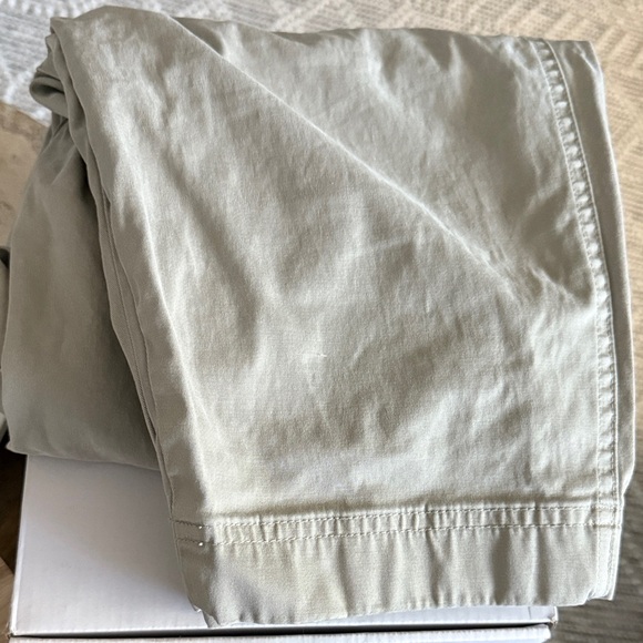 Vuori Women's Light Green Wide Leg Pants - Picture 5 of 5